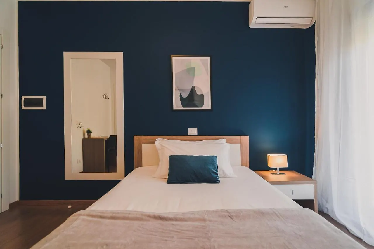 Trip Room & Breakfast Reggio Calabria 0*,