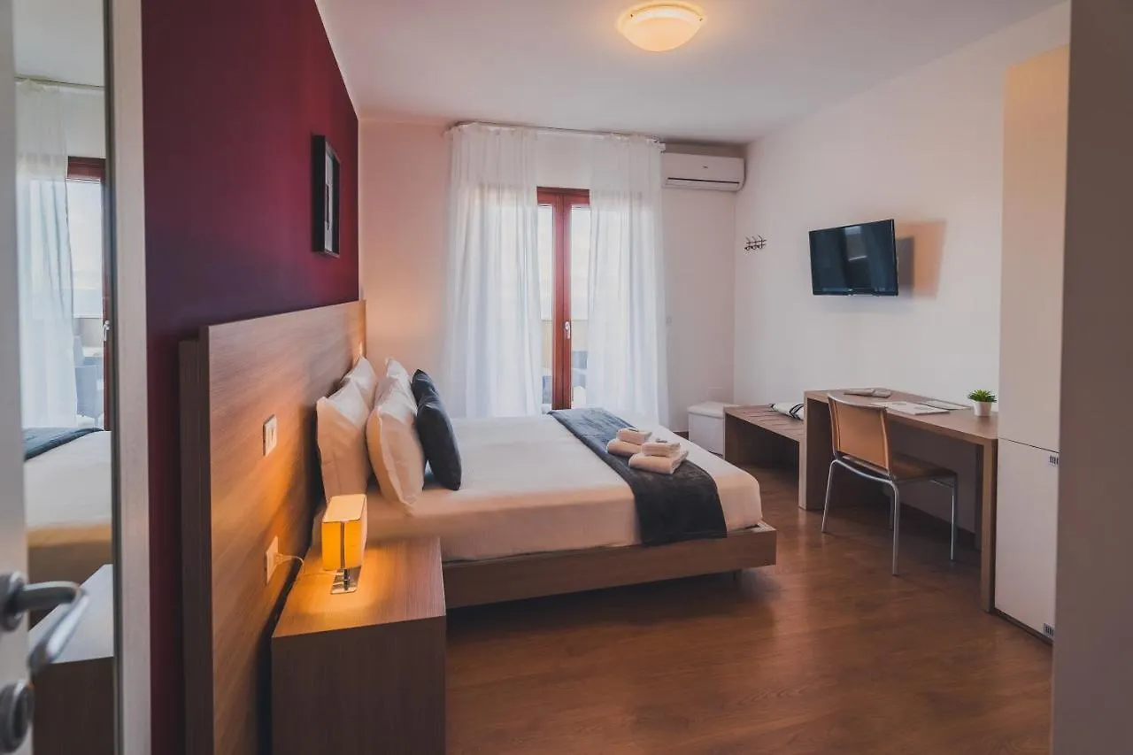 Trip Room & Breakfast Reggio di Calabria